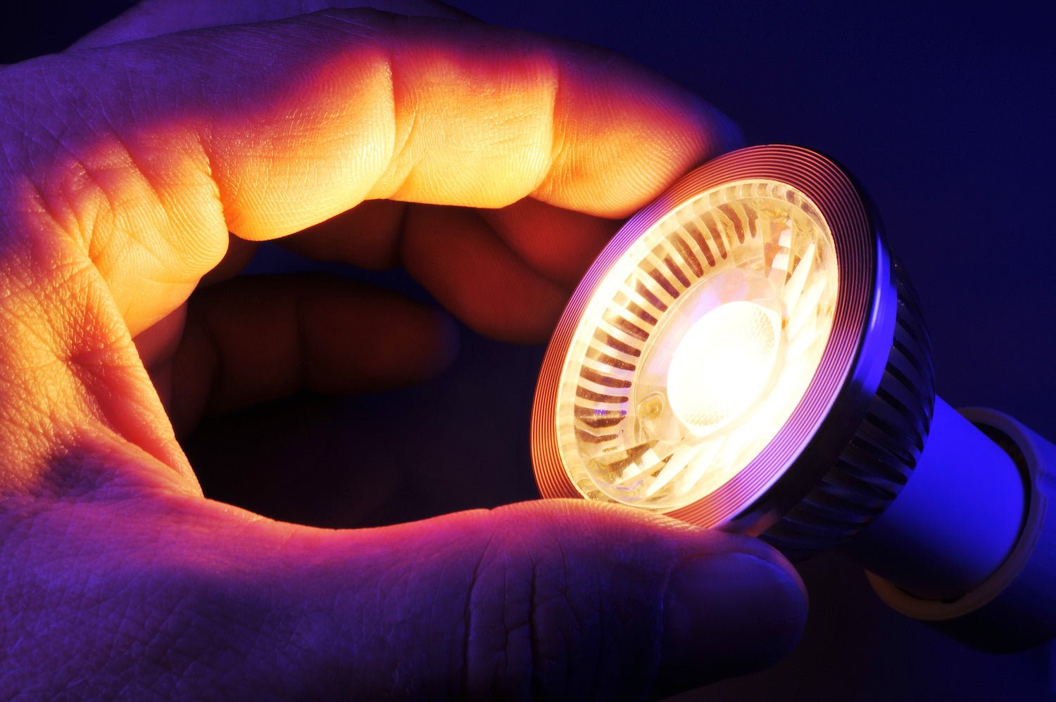 4 Reasons Why You Should Switch to LED Spotlight - LiquidLEDs™