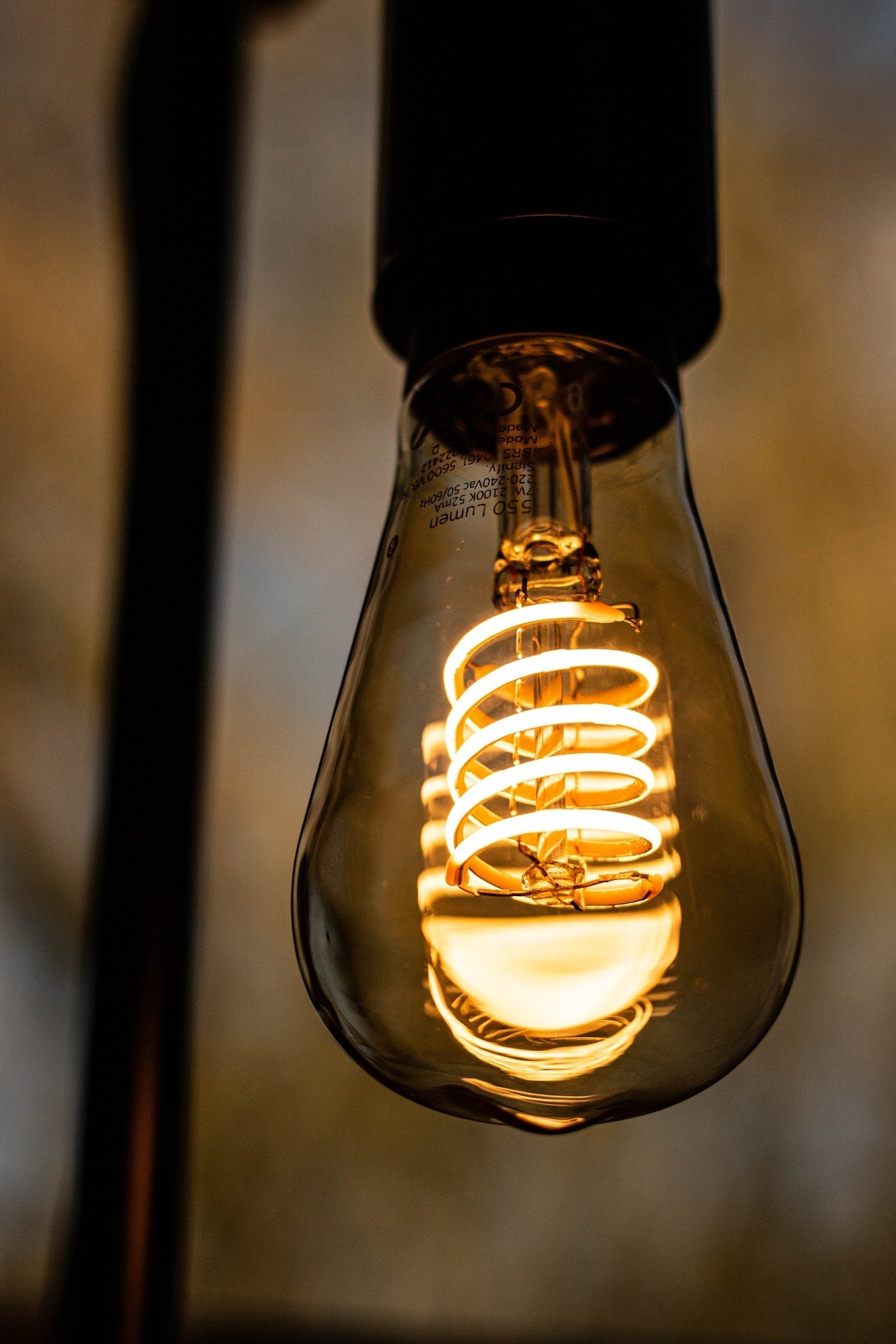 What is the difference between Lumens, Kelvins and Watts? - LiquidLEDs™